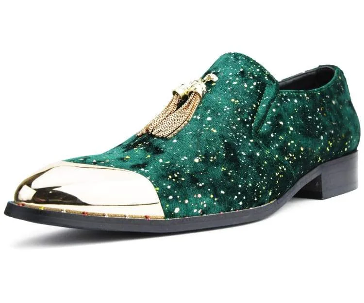 Men's formal shoes with a polished shine Men's formal shoes with a polished shine Chaz Green Men's formal shoes with a polished shine Men's formal shoes with a polished shine Chaz Green