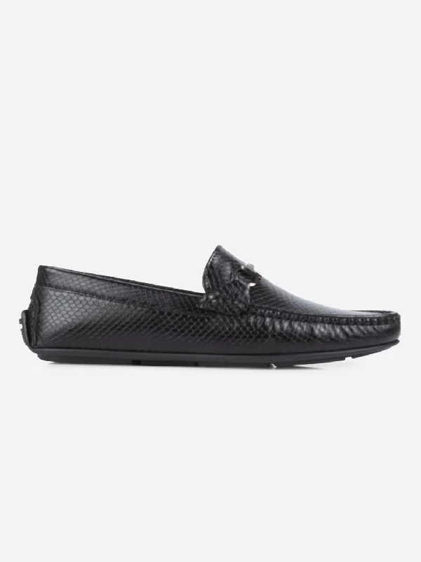 Men's loafers with a moc - toe design Men's loafers with a moc - toe design Men's Black Moc Toe Buckle Loafer (IX4114) Men's loafers with a moc - toe design Men's loafers with a moc - toe design Men's Black Moc Toe Buckle Loafer (IX4114)