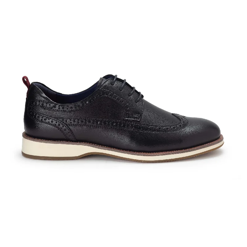 Men's formal shoes with a wingtip design Men's formal shoes with a wingtip design BATA Red Label Men Dress Shoes Patrick 850X513 Men's formal shoes with a wingtip design Men's formal shoes with a wingtip design BATA Red Label Men Dress Shoes Patrick 850X513