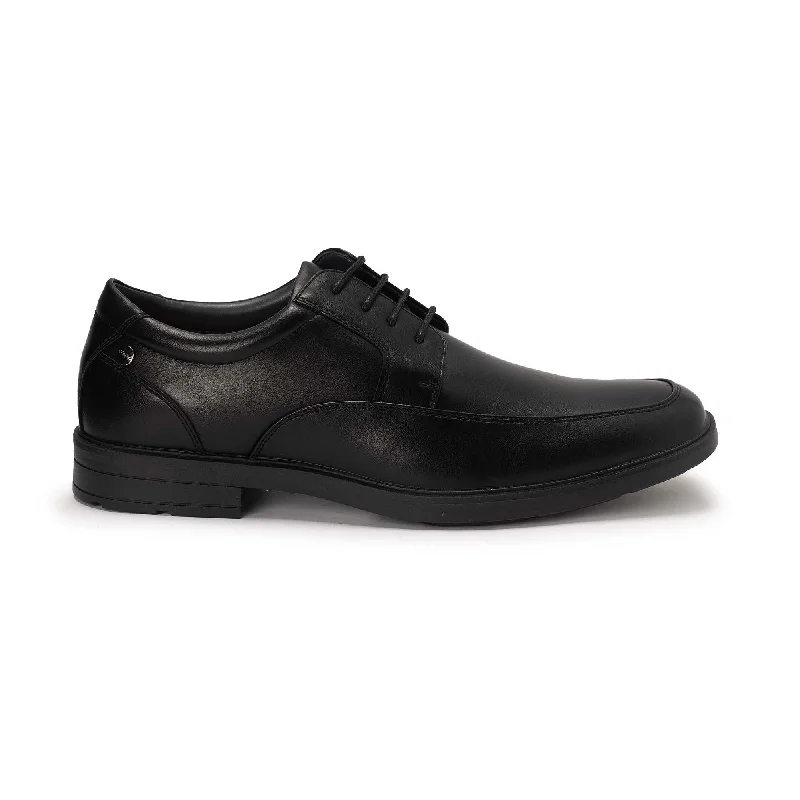 Men's formal shoes with a wingtip design Men's formal shoes with a wingtip design Bata Comfit Men Dress Shoes 801X176 Men's formal shoes with a wingtip design Men's formal shoes with a wingtip design Bata Comfit Men Dress Shoes 801X176