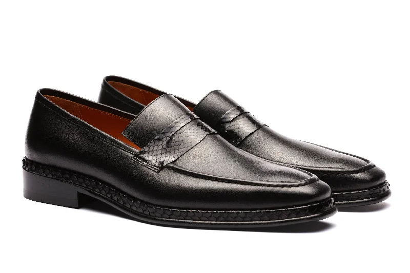 Men's leather loafers with a penny slot Men's leather loafers with a penny slot Penny Loafers Python Skin - Black Men's leather loafers with a penny slot Men's leather loafers with a penny slot Penny Loafers Python Skin - Black