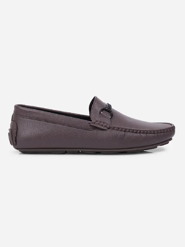 Men's loafers with a pointed toe for a stylish appearance Men's loafers with a pointed toe for a stylish appearance Men's Grey Moc Toe Buckle Loafer (IX4111) Men's loafers with a pointed toe for a stylish appearance Men's loafers with a pointed toe for a stylish appearance Men's Grey Moc Toe Buckle Loafer (IX4111)