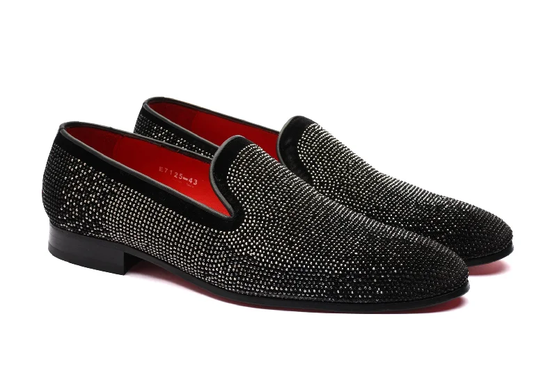 Men's loafers with a moc - toe design Men's loafers with a moc - toe design The Mandana Diamond Loafers - Black Men's loafers with a moc - toe design Men's loafers with a moc - toe design The Mandana Diamond Loafers - Black