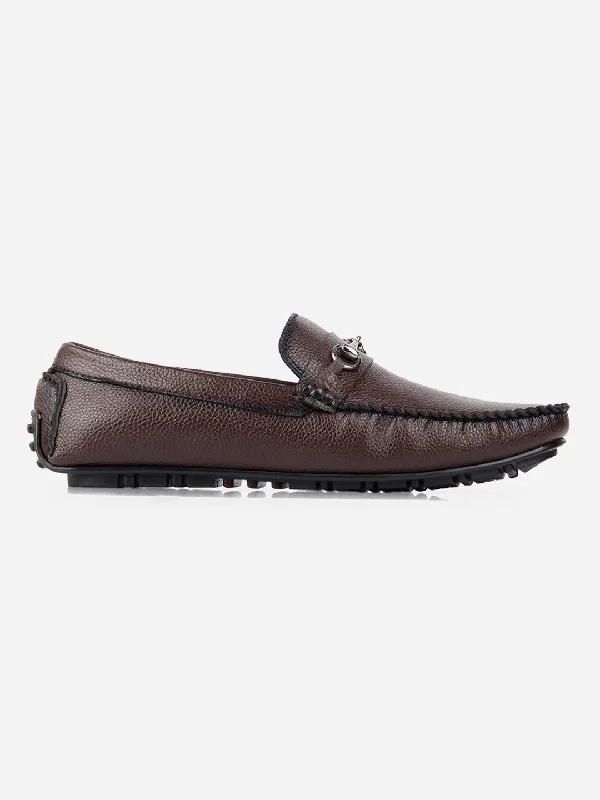 Men's loafers with a smooth leather finish Men's loafers with a smooth leather finish Men's Brown Casual Loafer (IX4102) Men's loafers with a smooth leather finish Men's loafers with a smooth leather finish Men's Brown Casual Loafer (IX4102)