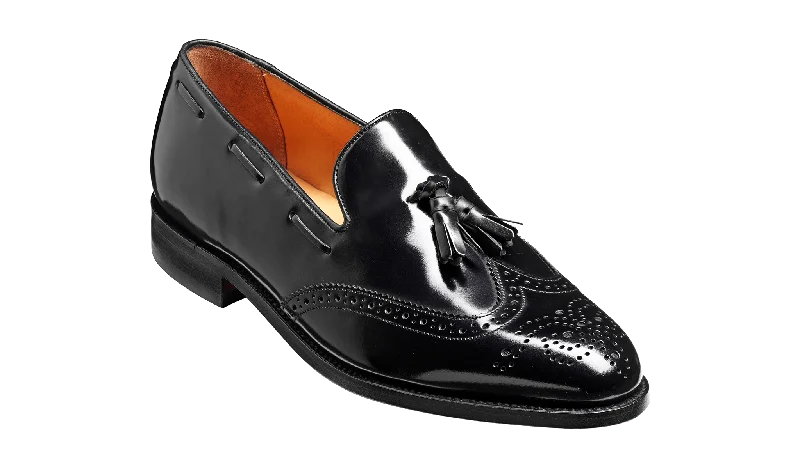 Men's loafers with a tassel front for a classic look Men's loafers with a tassel front for a classic look Barker Clive Classic Wing Cap Loafer -Hi Shine Black Men's loafers with a tassel front for a classic look Men's loafers with a tassel front for a classic look Barker Clive Classic Wing Cap Loafer -Hi Shine Black