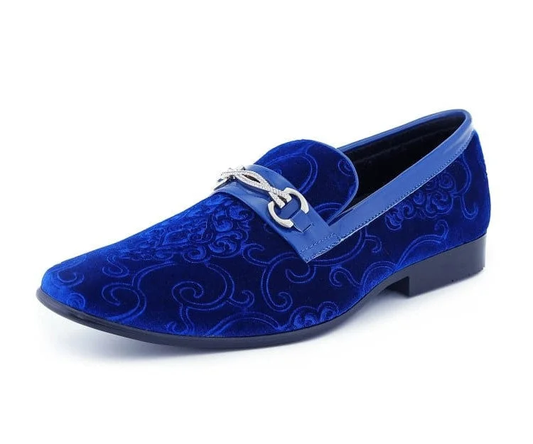Men's formal shoes with a polished shine Men's formal shoes with a polished shine Throne Royal Men's formal shoes with a polished shine Men's formal shoes with a polished shine Throne Royal