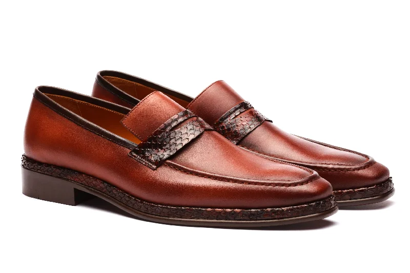 Men's loafers with a removable insole for cleaning Men's loafers with a removable insole for cleaning Penny Loafers Python Skin - Cognac Men's loafers with a removable insole for cleaning Men's loafers with a removable insole for cleaning Penny Loafers Python Skin - Cognac