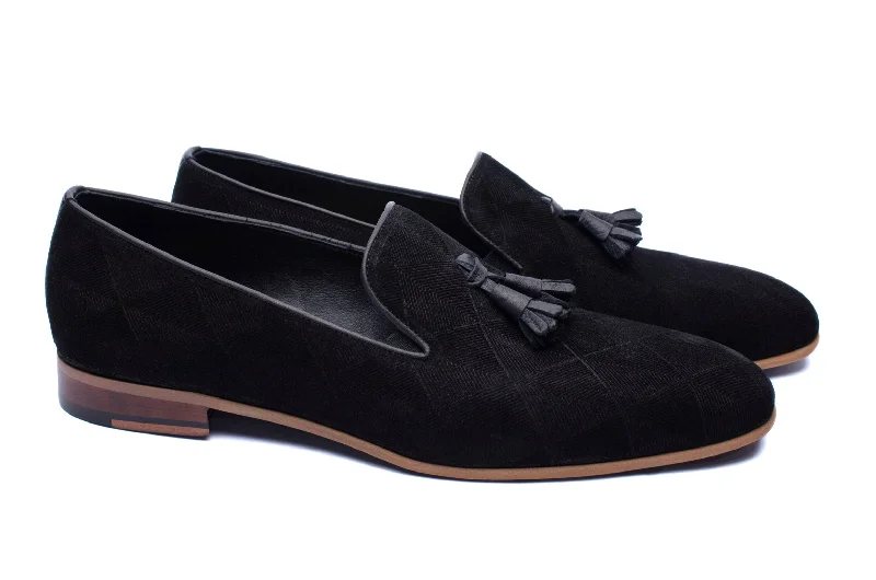 Men's loafers with a cushioned footbed Men's loafers with a cushioned footbed The Diamanté Suede Loafers - Black Men's loafers with a cushioned footbed Men's loafers with a cushioned footbed The Diamanté Suede Loafers - Black