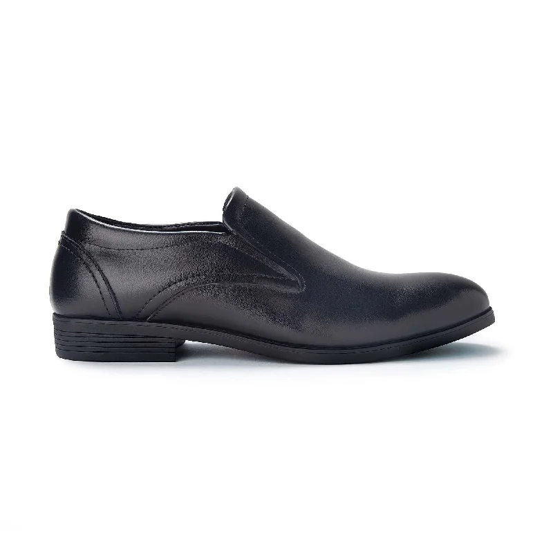Men's formal shoes with a wingtip design Men's formal shoes with a wingtip design BATA Men Flexible Leather Dress Shoes 814X022 Men's formal shoes with a wingtip design Men's formal shoes with a wingtip design BATA Men Flexible Leather Dress Shoes 814X022