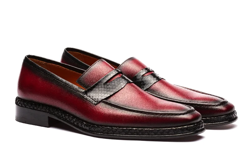 Men's loafers with a leather lining for comfort Men's loafers with a leather lining for comfort Penny Loafers Python Skin - Burgundy Men's loafers with a leather lining for comfort Men's loafers with a leather lining for comfort Penny Loafers Python Skin - Burgundy