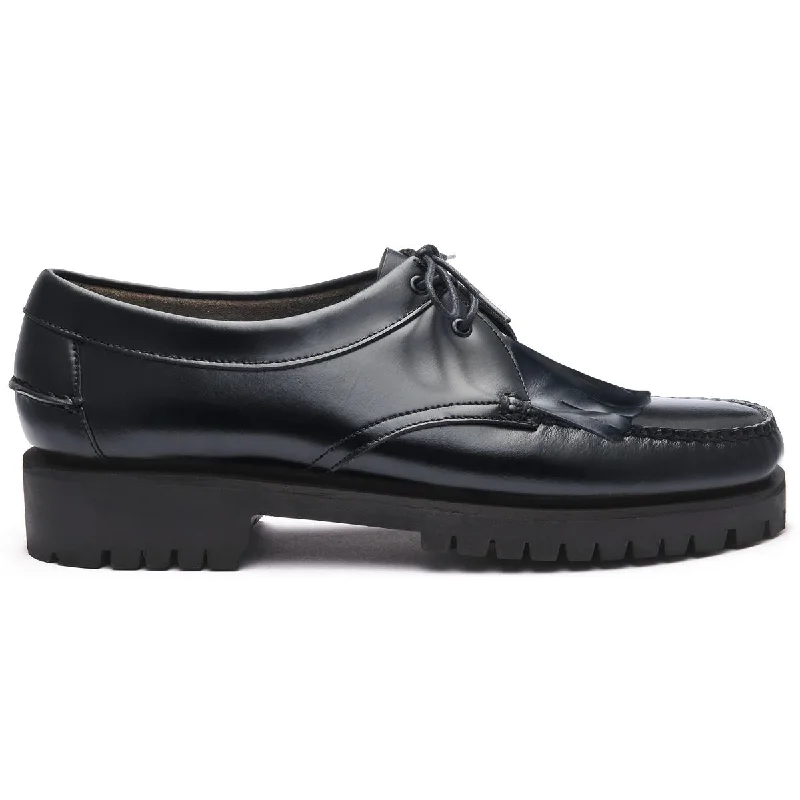 Men's loafers with a tassel front for a classic look Men's loafers with a tassel front for a classic look James Fringe Lug - Black Men's loafers with a tassel front for a classic look Men's loafers with a tassel front for a classic look James Fringe Lug - Black