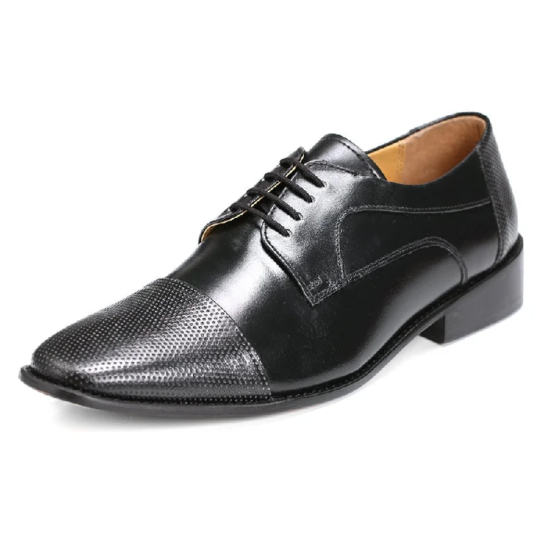 Men's formal shoes with a wingtip design Men's formal shoes with a wingtip design Alfie Leather Derby Style Dress Shoes