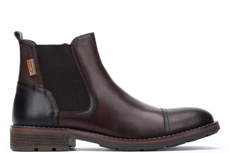 Men's formal shoes with a double monk strap Men's formal shoes with a double monk strap PIKOLINOS - M2M-8022C1 - YORK Men's formal shoes with a double monk strap Men's formal shoes with a double monk strap PIKOLINOS - M2M-8022C1 - YORK